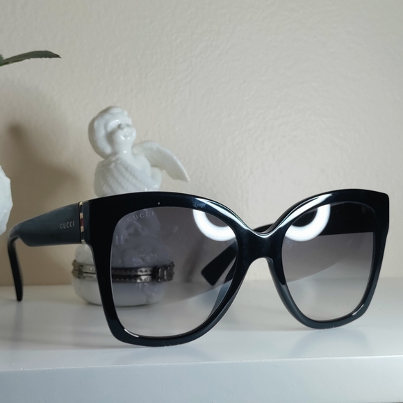 Black Women´s Sunglasses